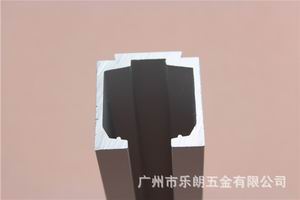 推拉门吊轨如何选择？